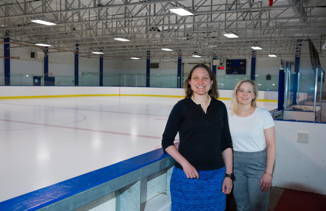 Faculty of Kinesiology researchers Lauren Benson and Robyn Madden have found that caffeine may be beneficial in increasing physical contact or high-intensity skating in male collegiate ice hockey players, without causing any detriment in performance. Photo by Riley Brandt, University of Calgary